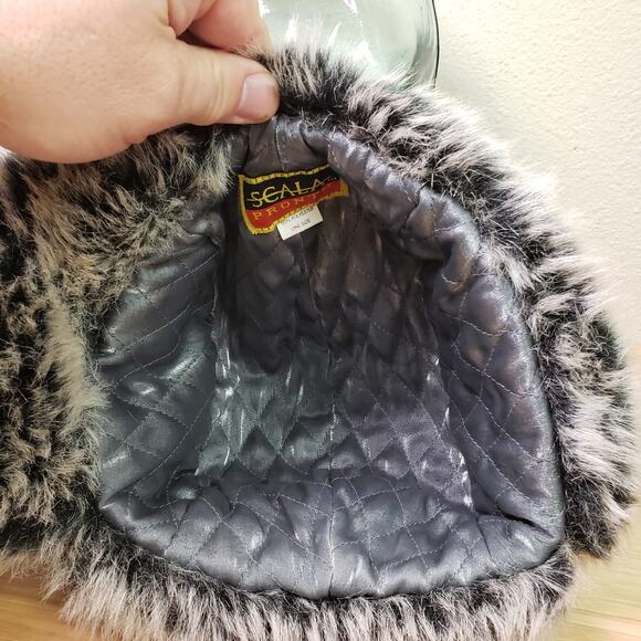 Scala Pronto One Size Faux Fur Trooper Hat Black Outdoors Winter Trapper Aviator - Picture 9 of 9